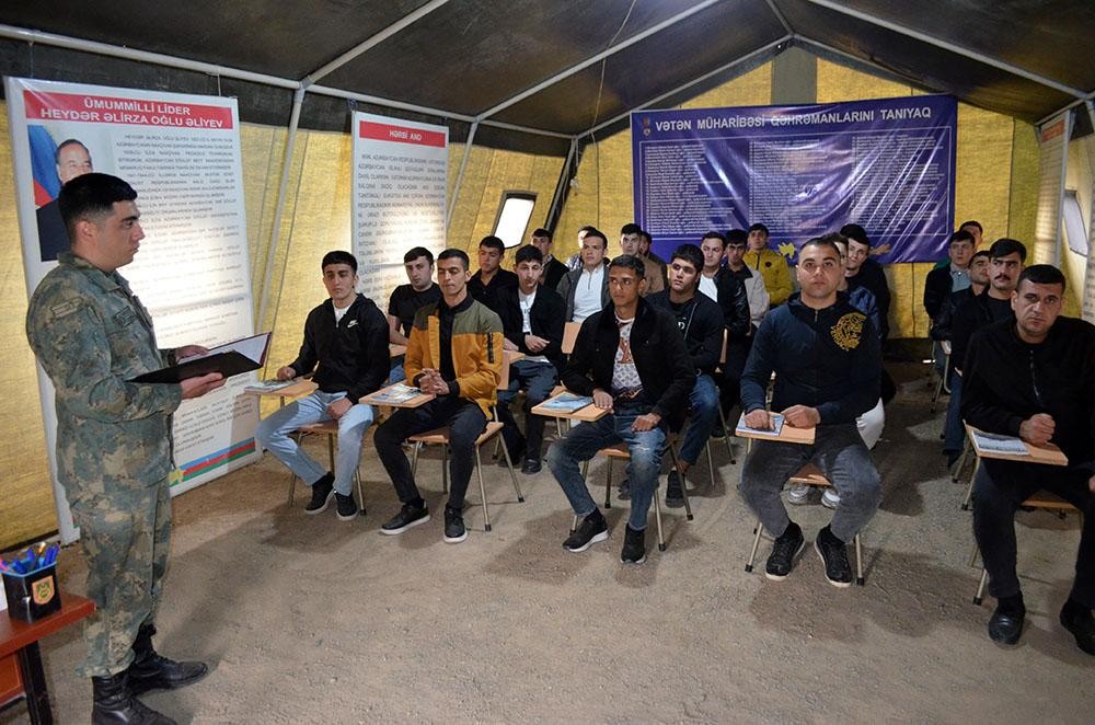 Hərbi vəzifəlilərlə növbəti təlim toplanışı başladı - FOTOLAR