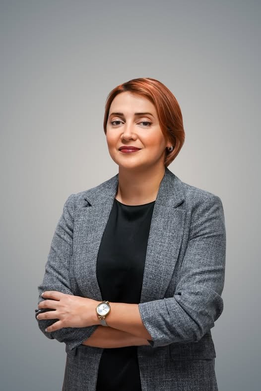 Nazir bu xanıma vəzifə verdi - FOTO