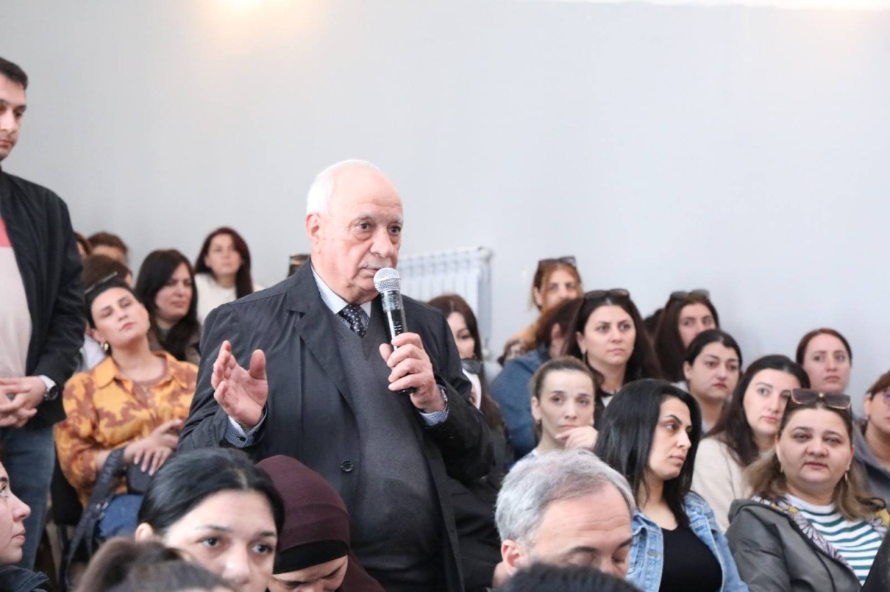 Suraxanıda RİH başçısının səyyar görüşləri davam edir - FOTOLAR