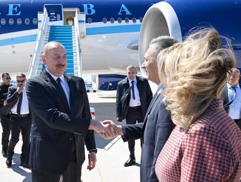 Prezident və xanımı Türkiyəyə getdi - FOTOLAR