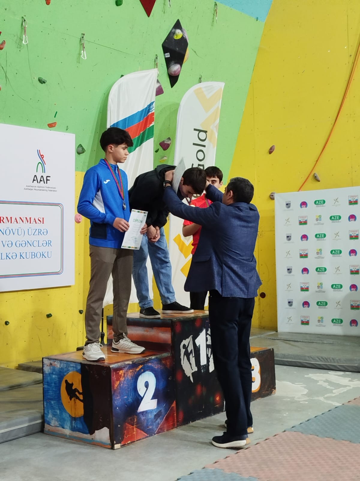 Yeniyetmə və gənclər arasında idman dırmanması üzrə Ölkə Kuboku başa çatdı - FOTOLAR