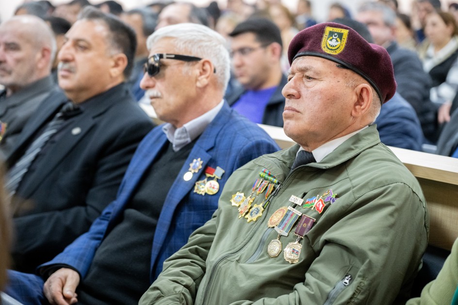 "Hərbi xidmətə Cermuxdan Füzuliyə getdim" - Ermənistan vətəndaşı (FOTOLAR)