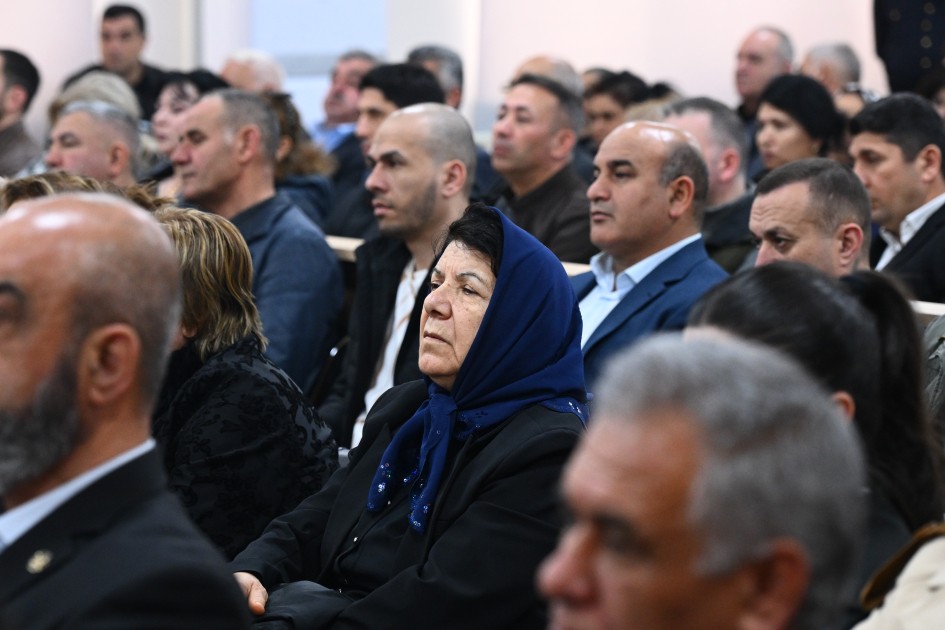 "Hərbi xidmətə Cermuxdan Füzuliyə getdim" - Ermənistan vətəndaşı (FOTOLAR)