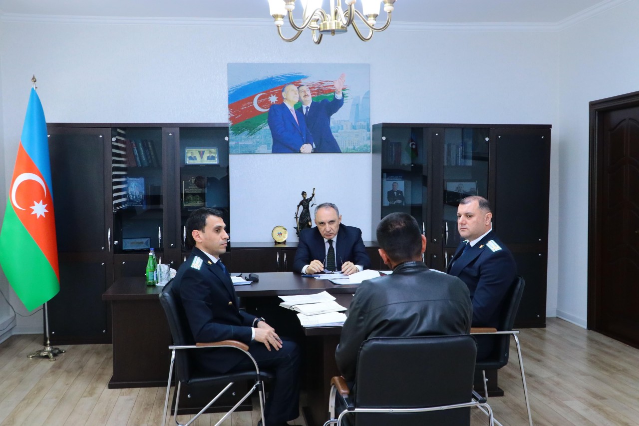 Kamran Əliyev Yevlaxda vətəndaşları qəbul etdi - FOTOLAR