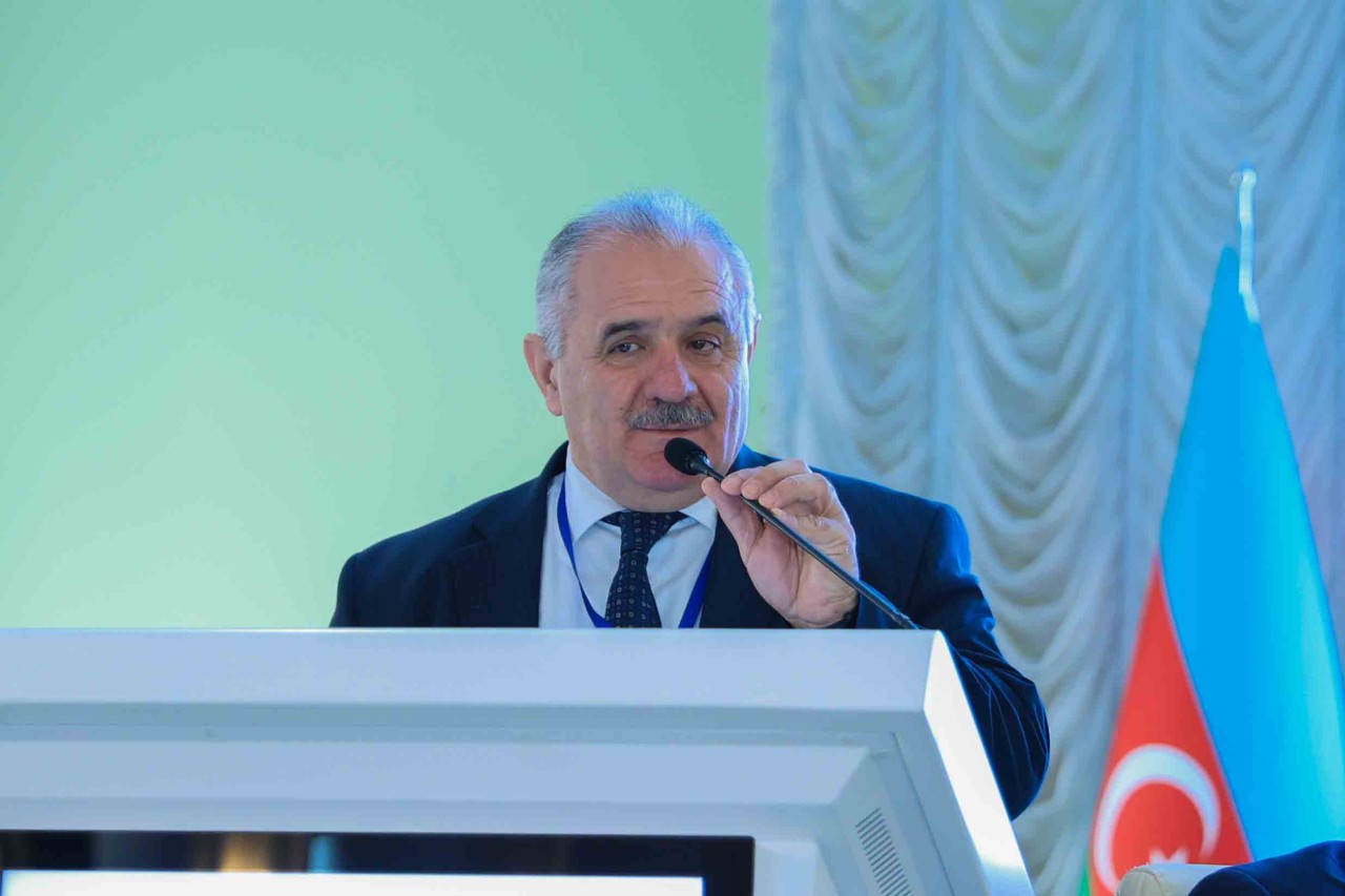 UNEC-də elmi-praktiki konfrans keçirildi - FOTOLAR