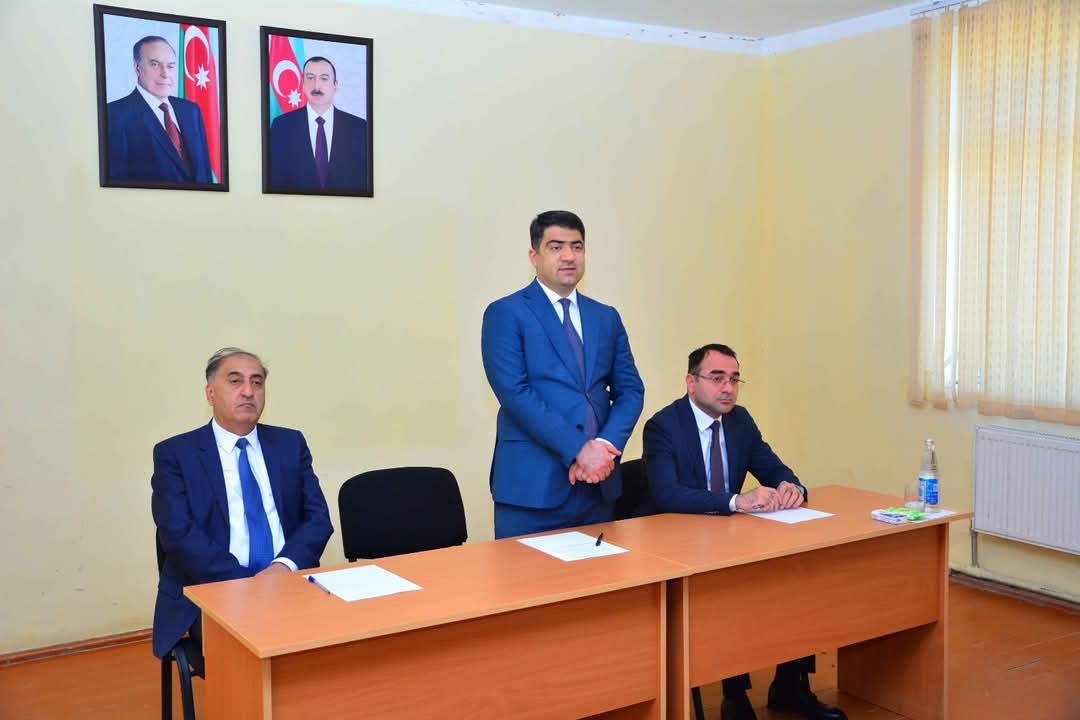 Seymur Orucov növbəti vətəndaş qəbulu keçirib - FOTOLAR