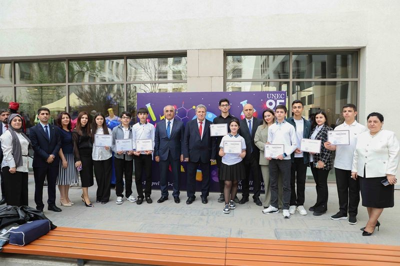 UNEC-də keçirilən Elm Festivalı uğurla yekunlaşdı - FOTOLAR