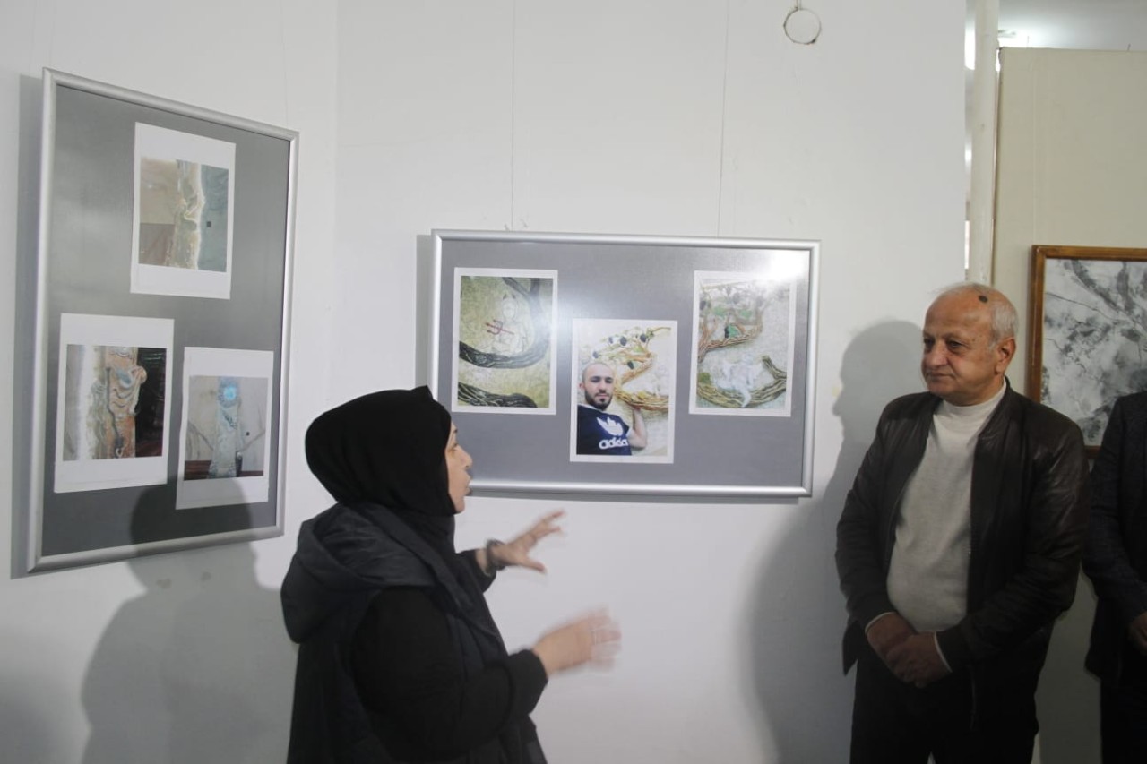 Mingəçevirdə şəhid döyüşçünün əl işlərindən ibarət rəsm sərgisi açıldı - FOTOLAR