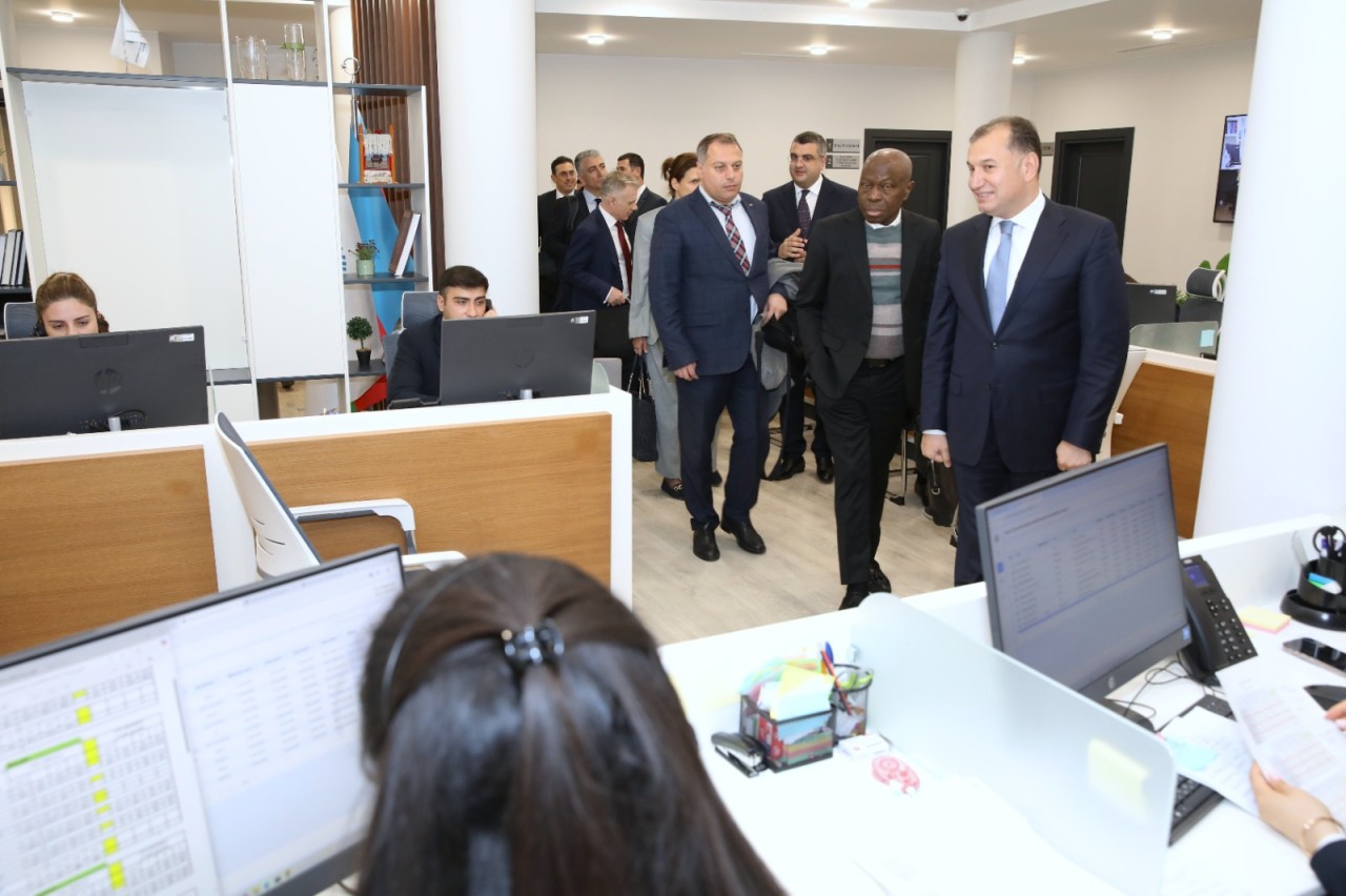 BƏT-in Baş direktoru  AHİK-də olub - FOTOLAR