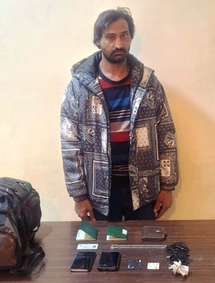 Dövlət sərhədini qanunsuz keçməyə cəhd edənlər saxlanıldı - FOTO