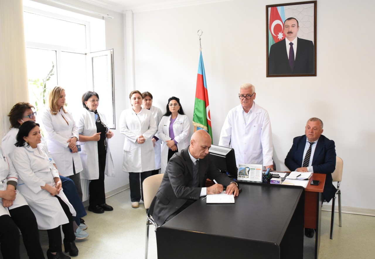 YAP Qaradağ rayon təşkilatı Zərifə Əliyevanın anım günü qeyd etdi - FOTOLAR