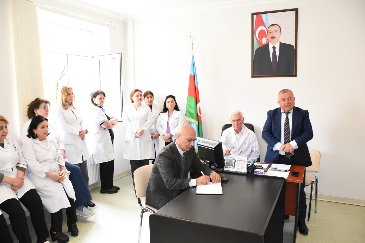 YAP Qaradağ rayon təşkilatı Zərifə Əliyevanın anım günü qeyd etdi - FOTOLAR
