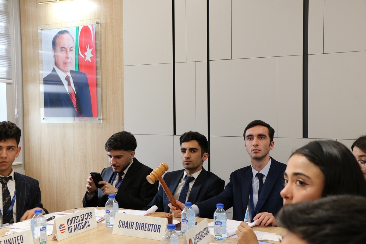 Qərbi Azərbaycana qayıdış mövzusu tələbələrin diplomatik gündəmində - FOTOLAR