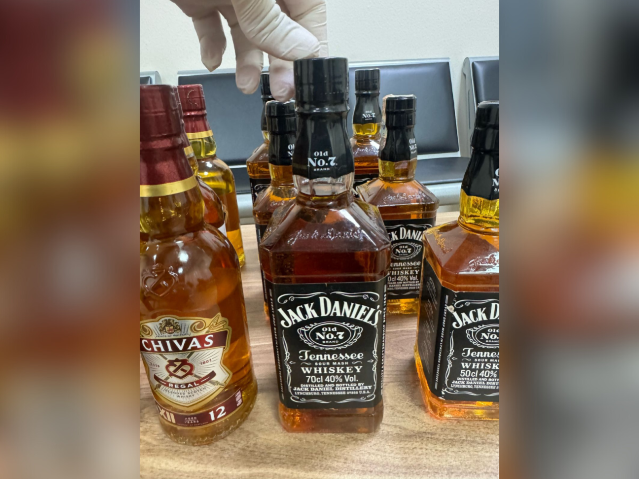 Bu tekila və viskilər saxta imiş - FOTOLAR