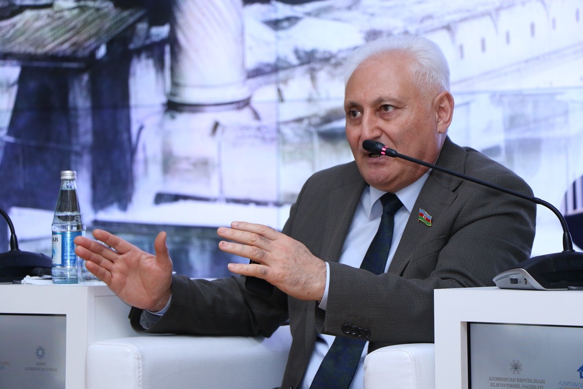 “Qərbi Azərbaycan memarlıq irsinin tədqiqi” laboratoriyası fəaliyyətə başladı - FOTOLAR