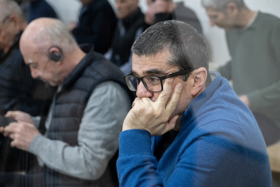 "İnsanların barmaqlarını, meyitlərin qulaqlarını kəsirdilər" - Xocalı qatili olduğunu etiraf etdi