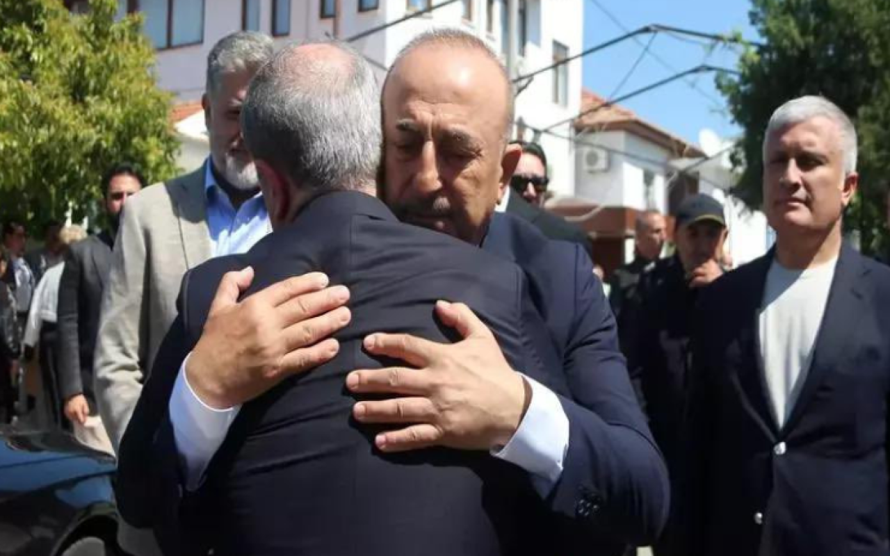 Nazir Çavuşoğlunun atasının dəfn mərasimində - FOTO