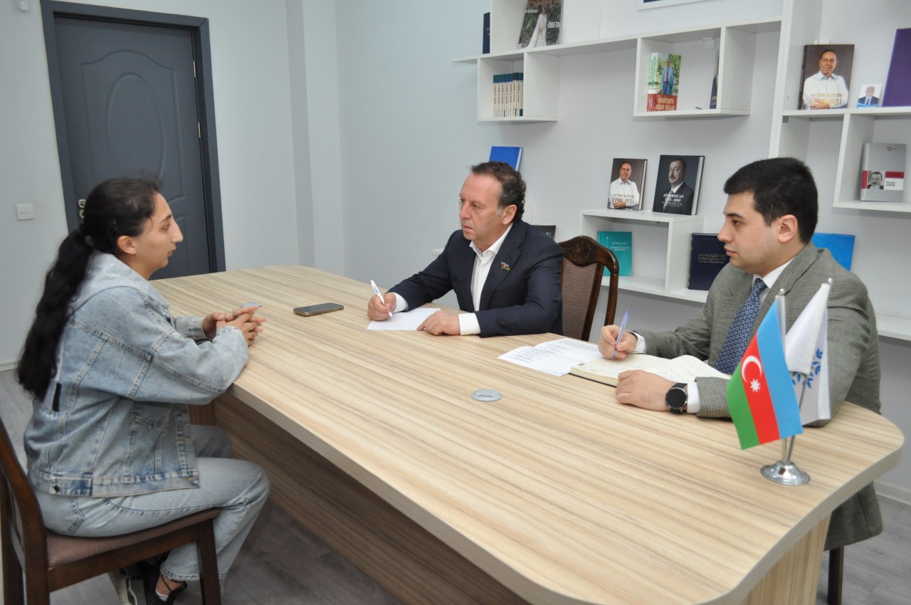 Deputat Samir Vəliyev seçiciləri ilə növbəti görüş keçirdi - FOTOLAR