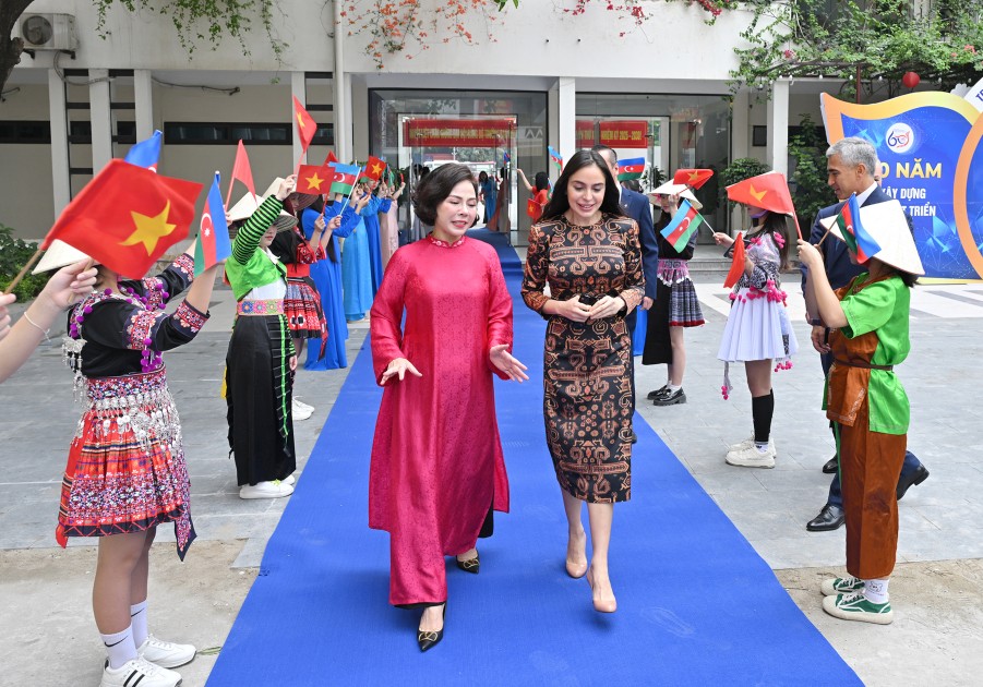 Leyla Əliyeva Vyetnamda - FOTOLAR