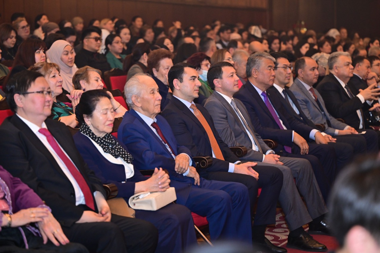 Bişkekdə Azərbaycan mədəniyyətinin təntənəsi - FOTOLAR