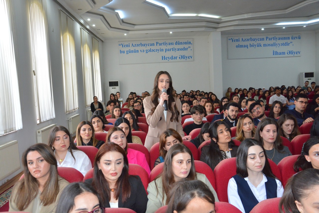 YAP “Vətənpərvər gənclik parlaq gələcəyimizin təminatıdır” mövzusunda tədbir keçirdi - FOTOLAR