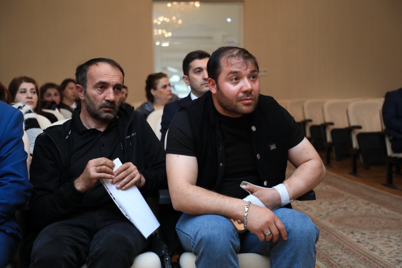 Niyazi Bayramov növbəti vətəndaş qəbulu keçirdi - FOTOLAR