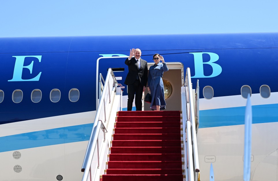 Prezidentlə xanımının Çinə səfəri başa çatdı - FOTOLAR