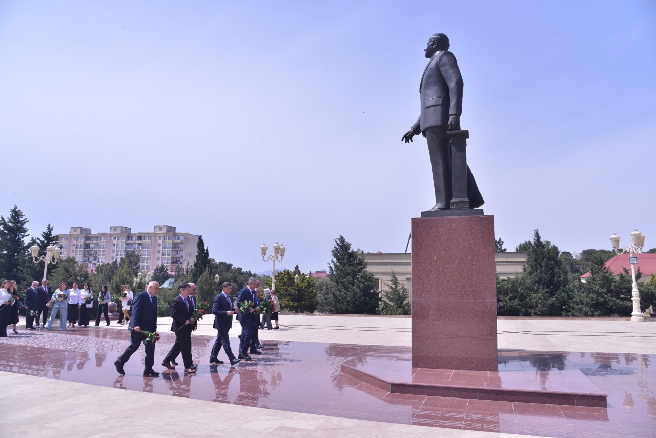 Qaradağda Zərifə Əliyevaya həsr olunmuş tədbir keçirilib - FOTOLAR