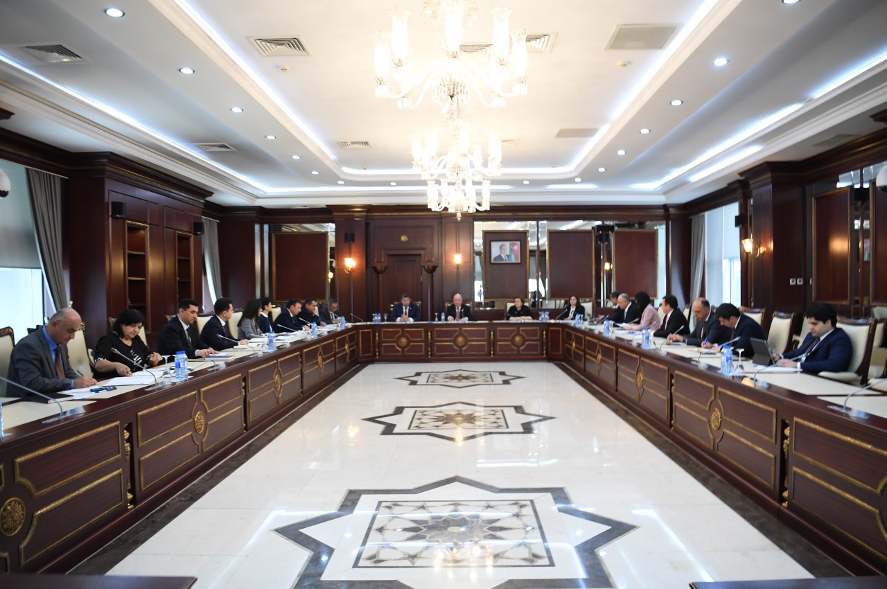Səhiyyə komitəsinin iclası keçirilib - FOTO