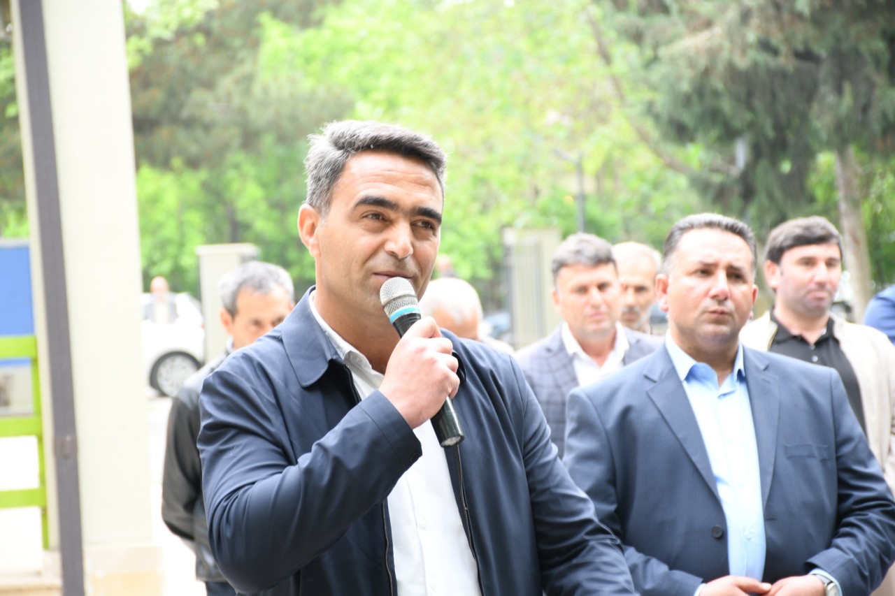 İcra başçısı Vaqif Həsənovun növbəti səyyar qəbul-görüşü keçirilib - FOTOLAR