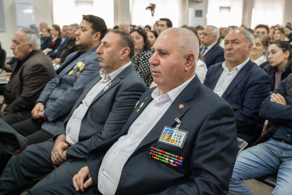 "Ermənilər əvvəlcə daş terroruna başladılar" - Məhkəmə