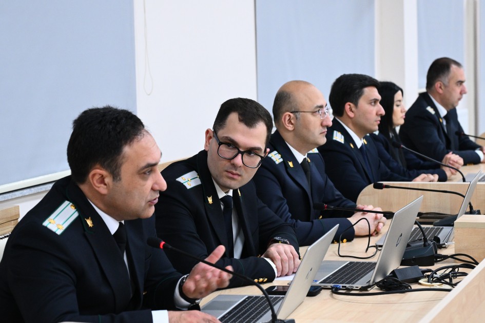 "Ermənilər əvvəlcə daş terroruna başladılar" - Məhkəmə