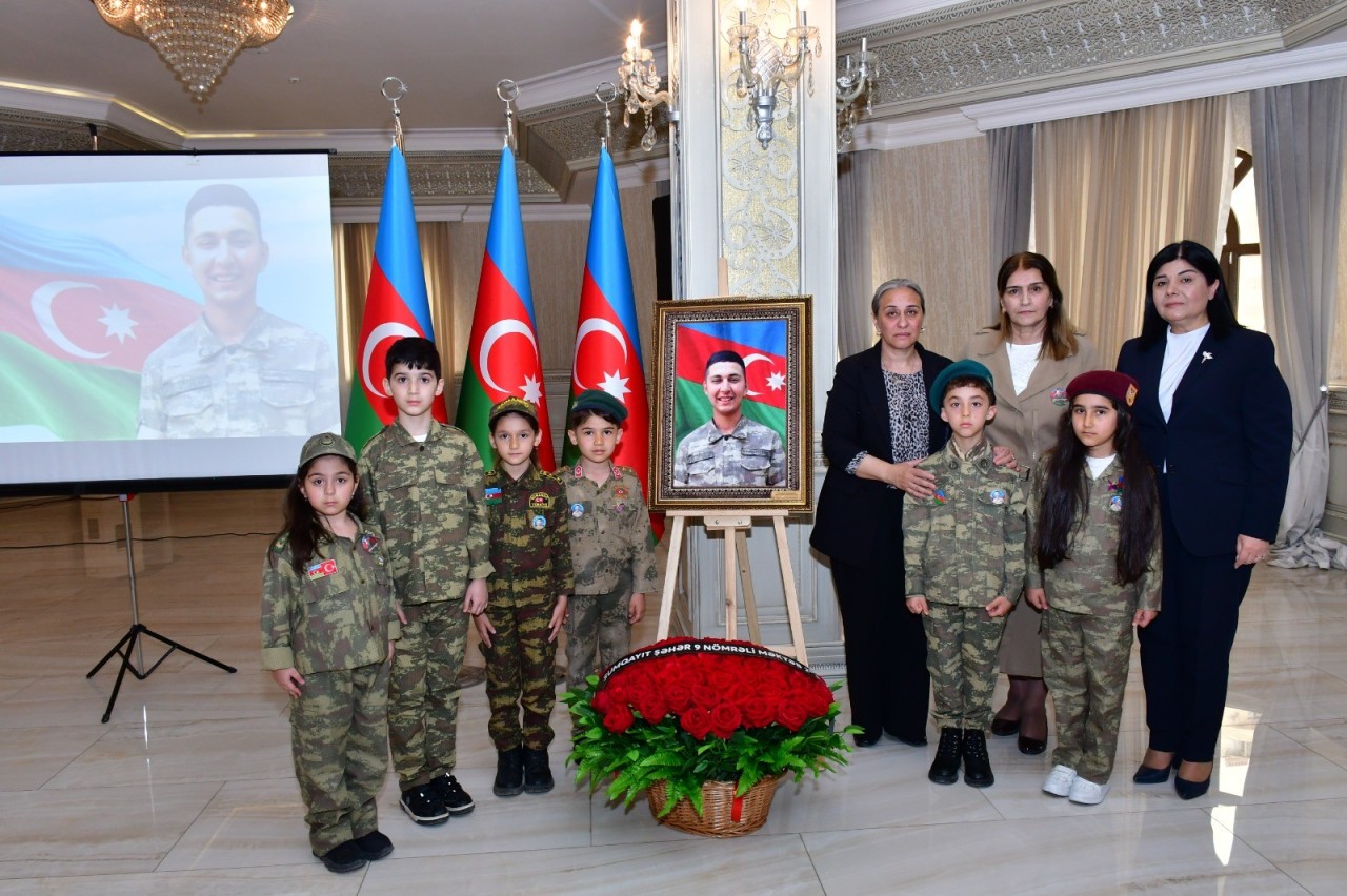 Abşeronda şəhidlərimizin ailələri ziyarət olundu - FOTOLAR