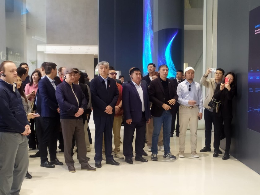 YAP nümayəndə heyətinin Çinə səfəri başa çatıb - FOTOLAR