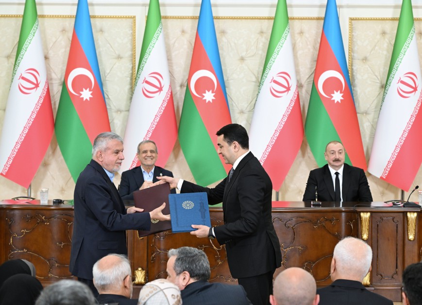 İlham Əliyevlə Pezeşkian Birgə Bəyanat imzaladılar - FOTOLAR