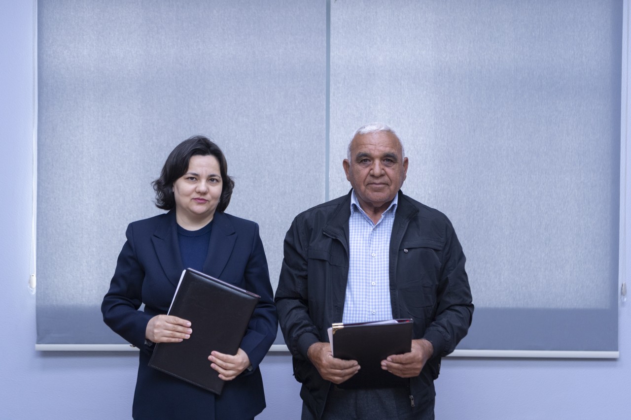 Ağalıda torpağın əkin məqsədli istifadəsinə dair icarə müqavilələrinin imzalanmasına başlanılıb - FOTOLAR
