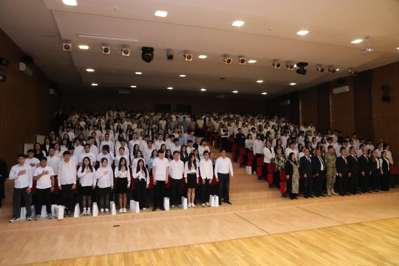 Suraxanıda Heydər Əliyevlə bağlı maarifləndirici tədbir keçirilib - FOTOLAR