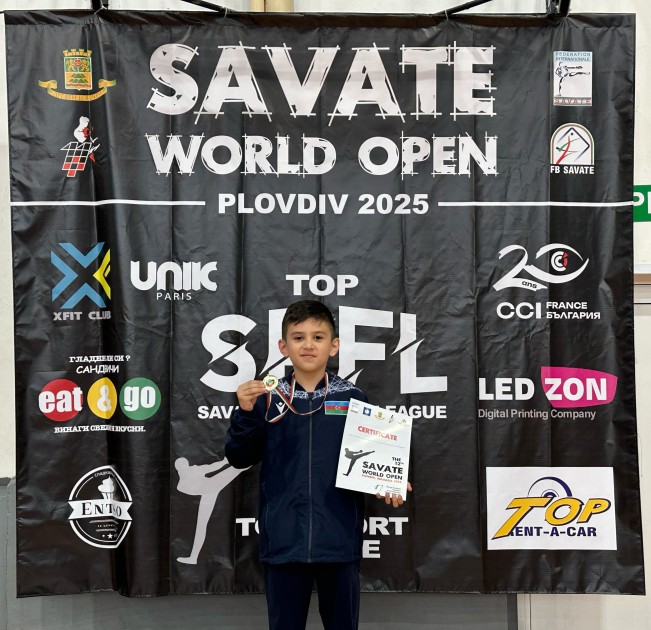 Millimiz Bolqarıstanda 4 medal QAZANDI - FOTO