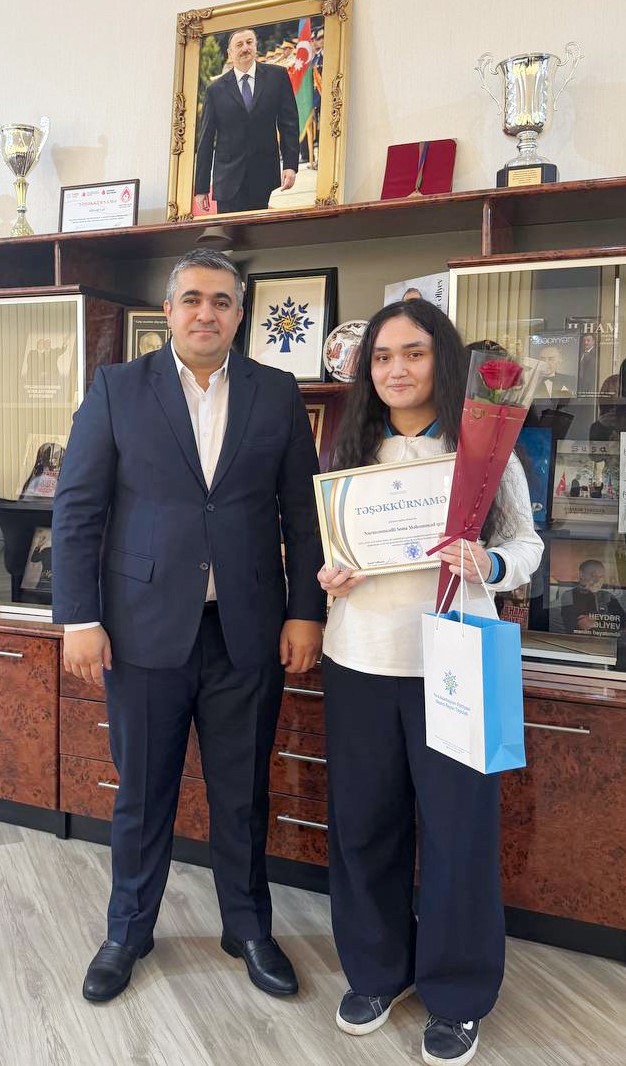YAP Nizami rayon təşkilatında 300 bal toplayan abituriyentlərlə görüş oldu - FOTOLAR