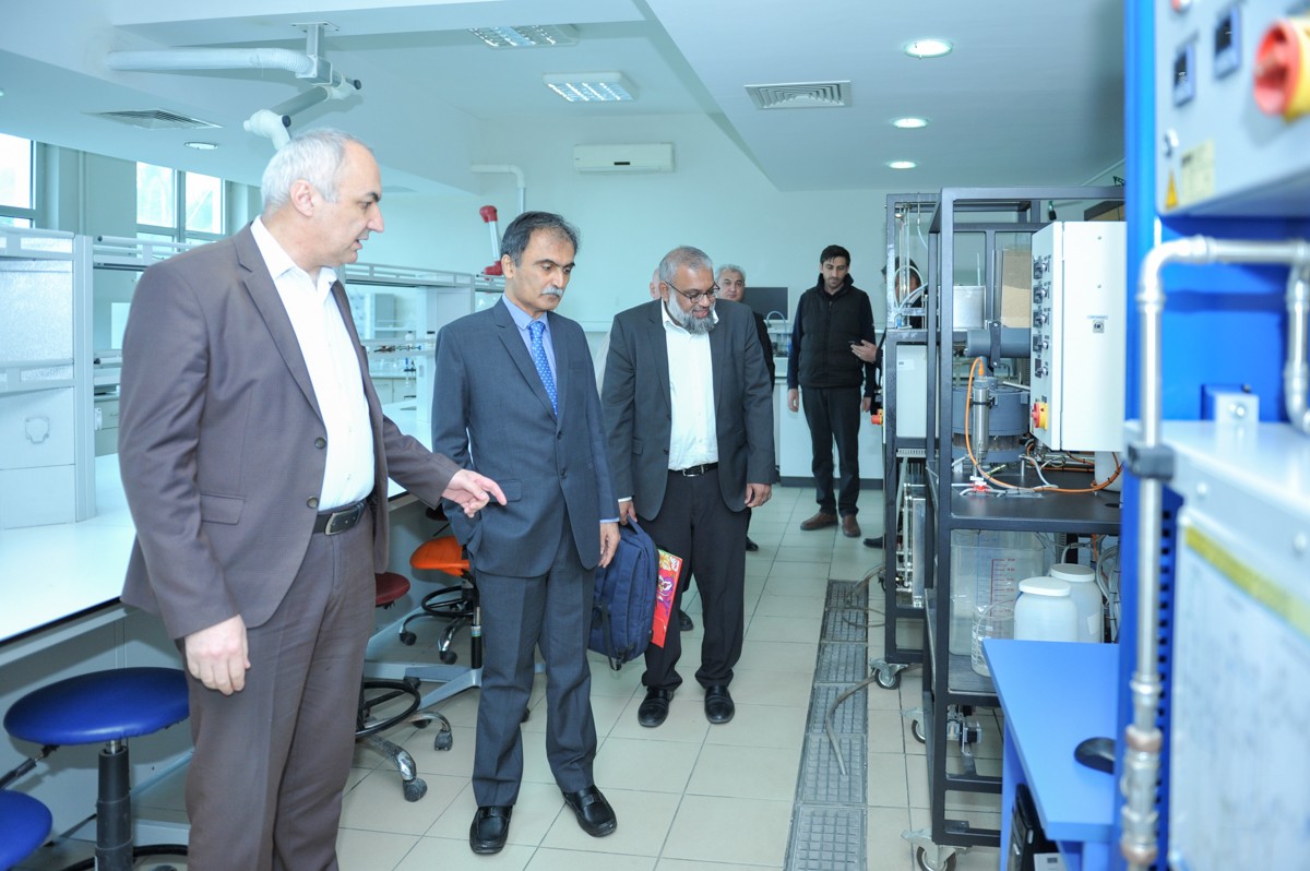 BMU ilə Pakistan universiteti arasında əməkdaşlıq müzakirə edilib - FOTOLAR