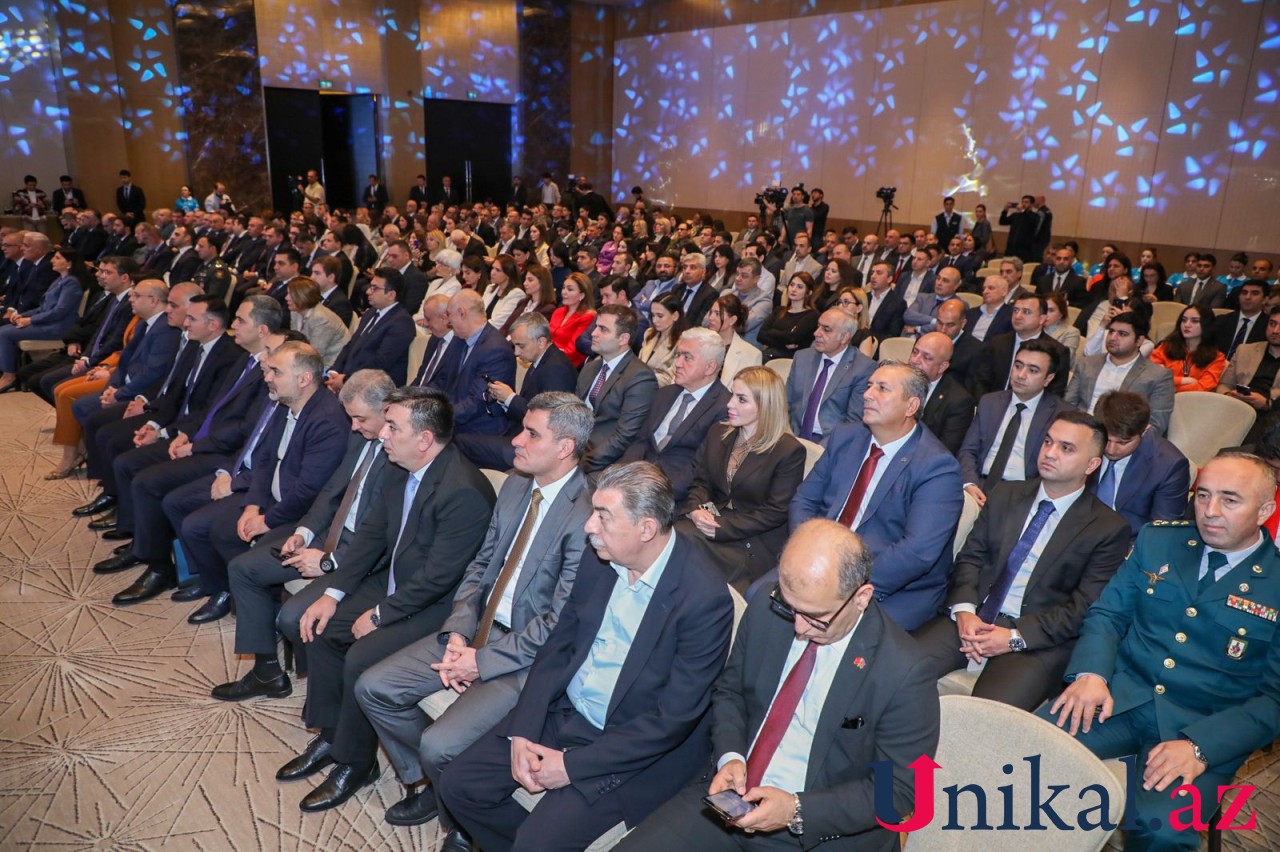 “İctimai proseslər media müstəvisində” mövzusunda II Forumun açılış mərasimi keçirildi - FOTOLAR