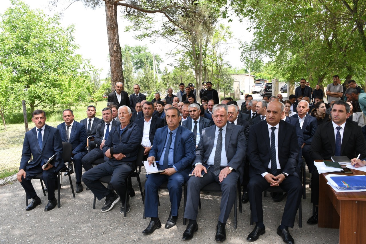 İcra başçısı Vaqif Həsənovun növbəti səyyar qəbul-görüşü keçirilib - FOTOLAR