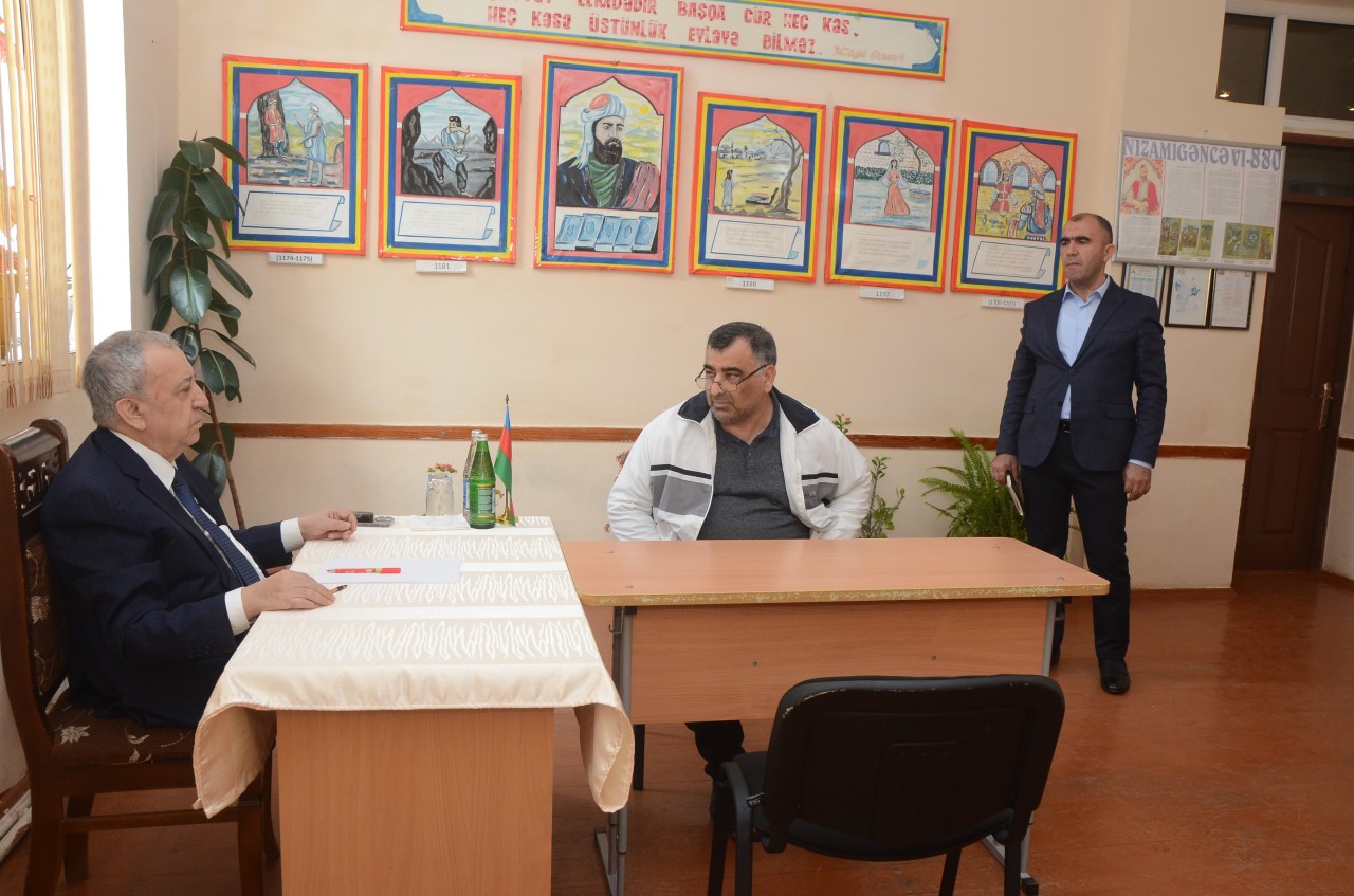 Malik İsaqov rayon sakinləri ilə növbəti səyyar qəbul keçirdi - FOTOLAR