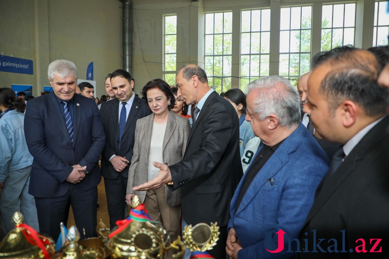 "Açıq qapı" günündə 1500-2000-dən çox abituriyent iştirak edir" - FOTOLAR