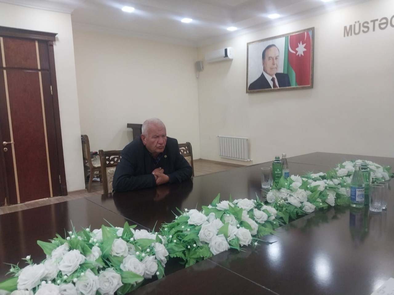 Millət vəkili seçicilərlə növbəti görüş keçirdi - FOTOLAR