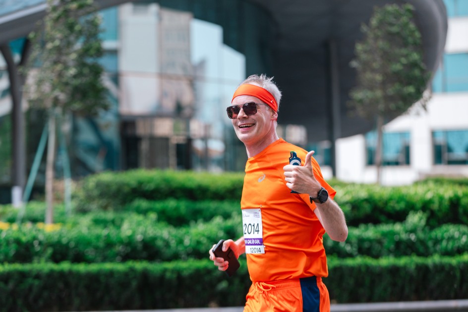 Küləyə qarşı qaçıb qalib oldular - YENİLƏNİB (FOTOLAR)