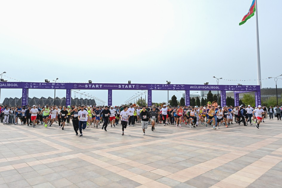 Küləyə qarşı qaçıb qalib oldular - YENİLƏNİB (FOTOLAR)