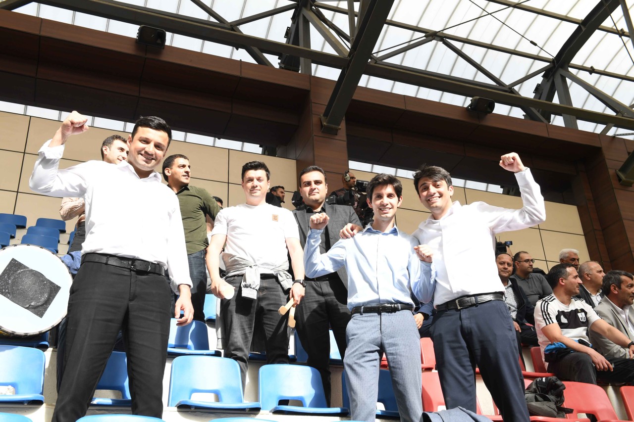 Dövlət Komitəsinin komandası gümüş medalla təltif edildi - FOTOLAR