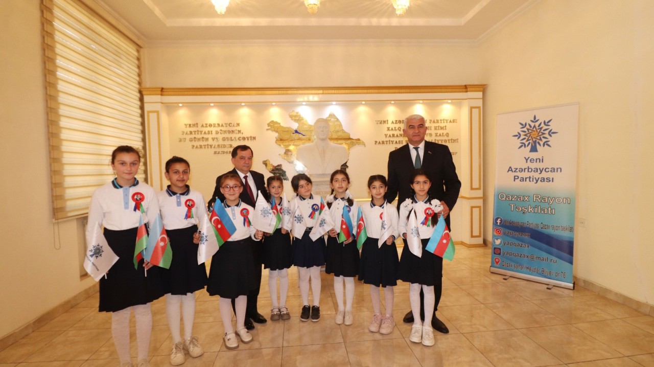 Qazaxda Ulu Öndərə həsr olunmuş tədbir keçirilib - FOTOLAR