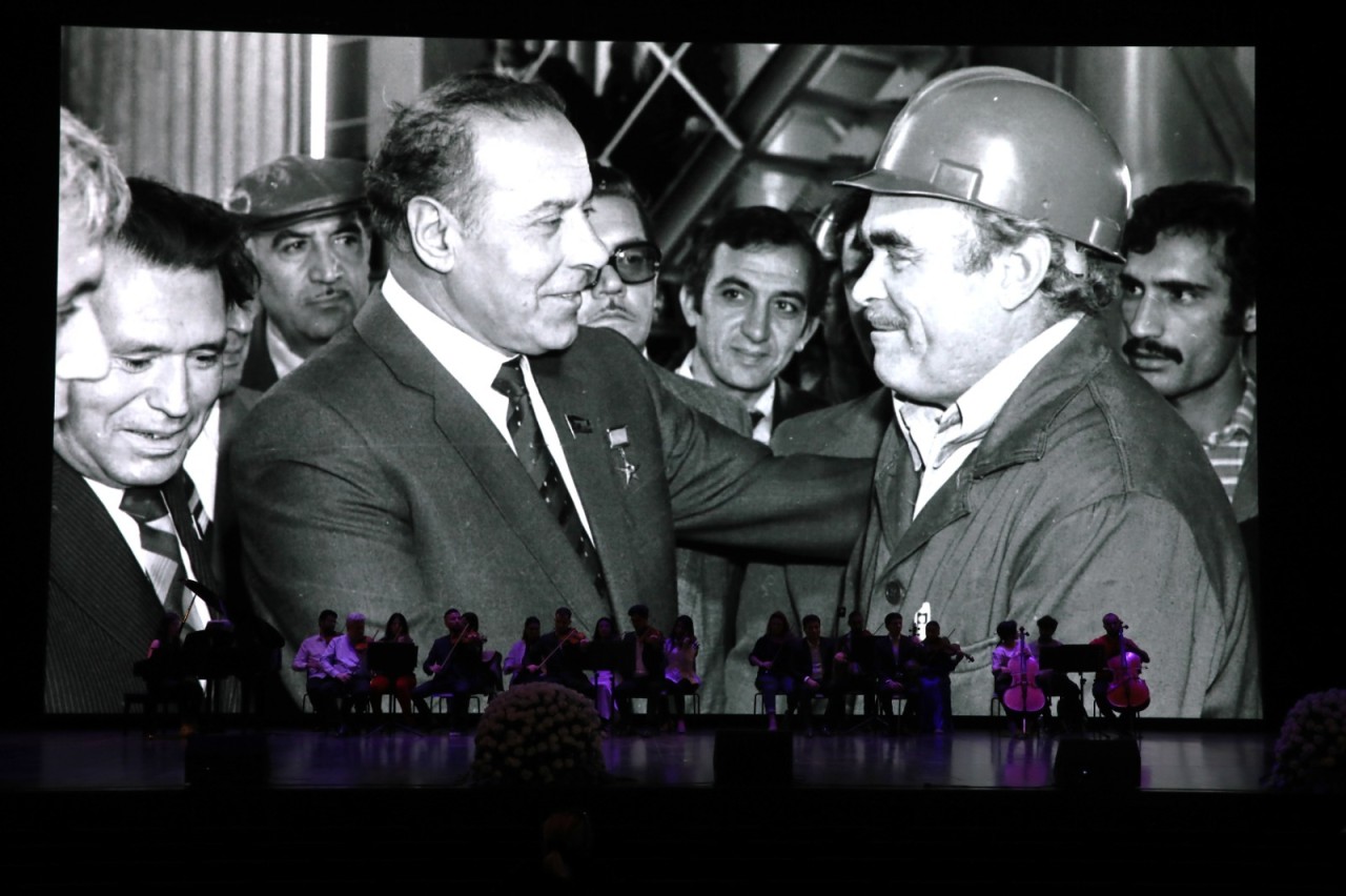 Həmkarlar İttifaqları Konfederasiyası "Sən elə bir zirvəsən" tədbiri təşkil edib - FOTOLAR